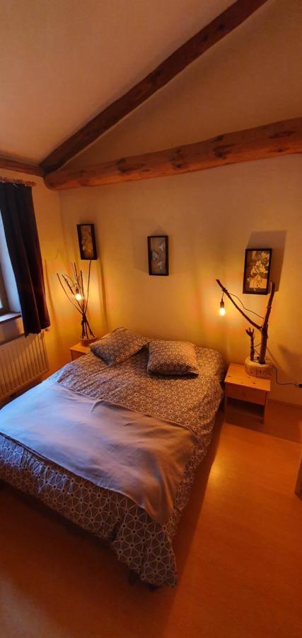 Aux Etoiles De Moranges Bed & Breakfast Saint-Germain-l'Herm Exterior photo